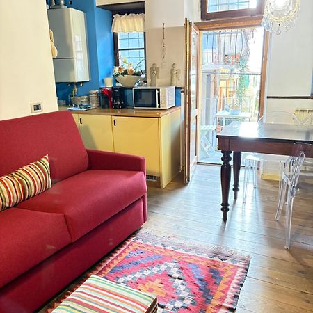 Casa Torrazzo Apartment Pisogne Bagian luar foto