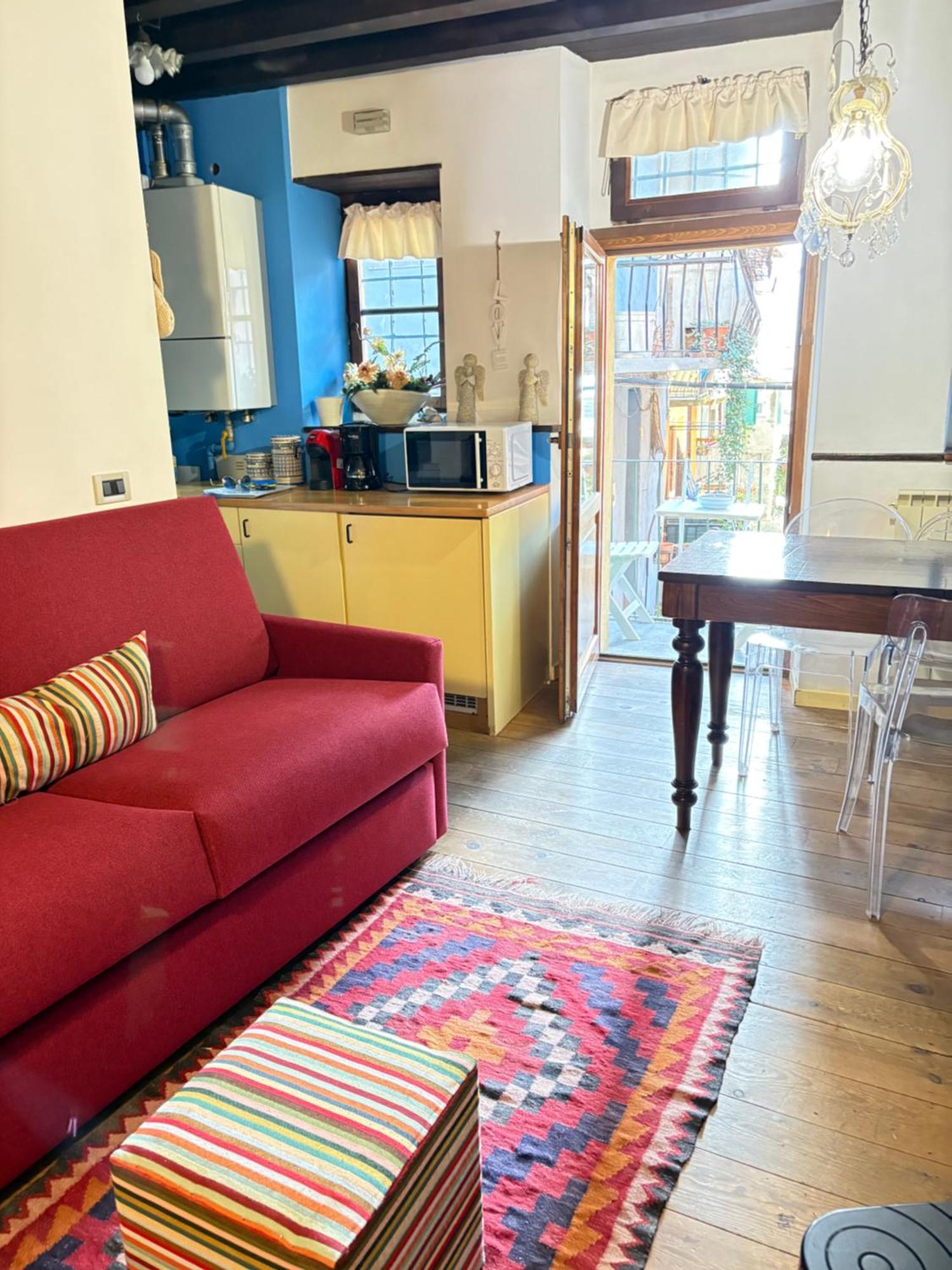 Casa Torrazzo Apartment Pisogne Bagian luar foto