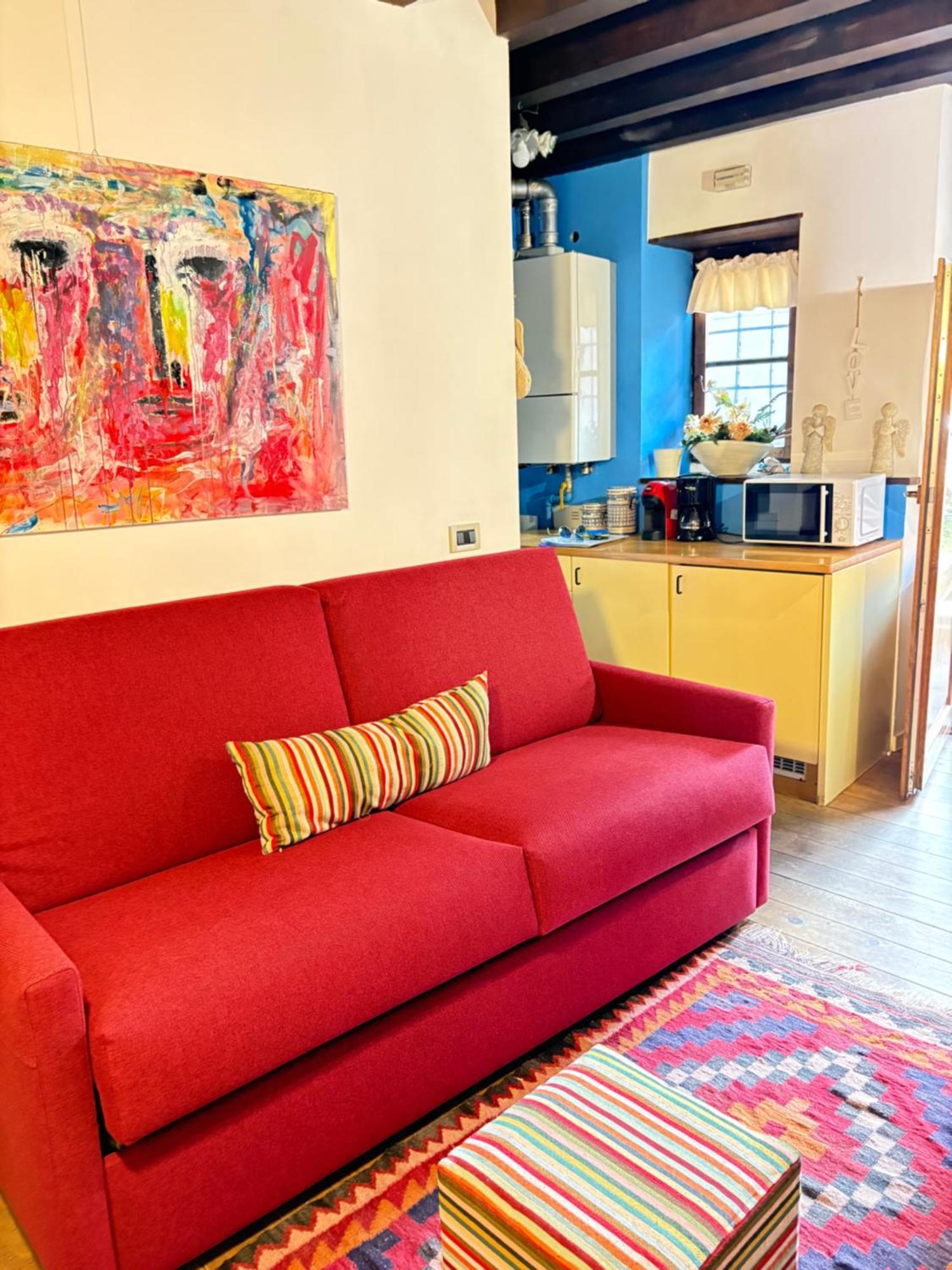 Casa Torrazzo Apartment Pisogne Bagian luar foto